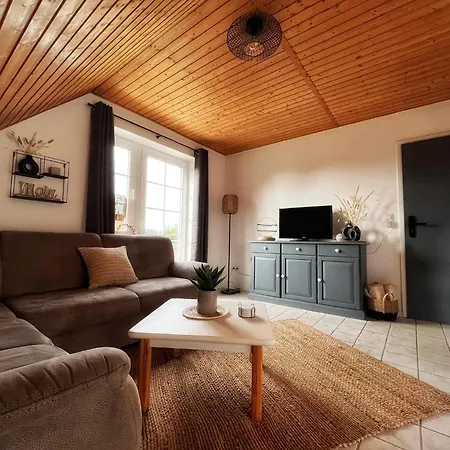 Διαμέρισμα Kleine Muschelbude Mit Balkon Und Wallbox In Nessmersiel Dornum