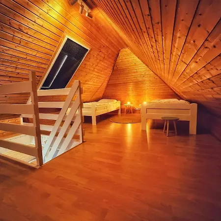 شقة Kleine Muschelbude Mit Balkon Und Wallbox In Nessmersiel دورنوم