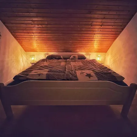 شقة Kleine Muschelbude Mit Balkon Und Wallbox In Nessmersiel *